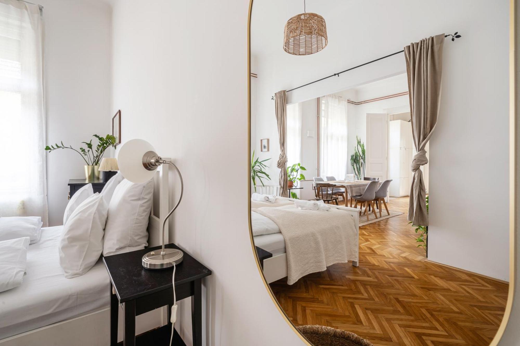 Cedar Budapest